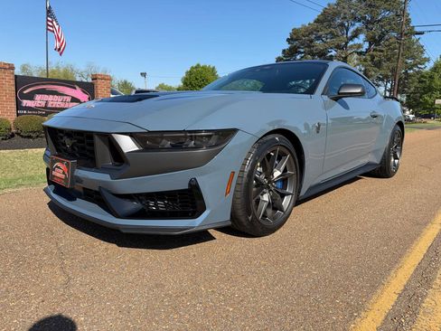 Used 2024 Ford Mustang Dark Horse RWD image 8