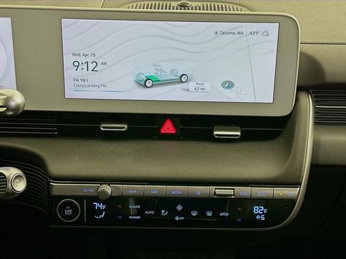 Used 2024 Hyundai Ioniq 5 Limited image 15