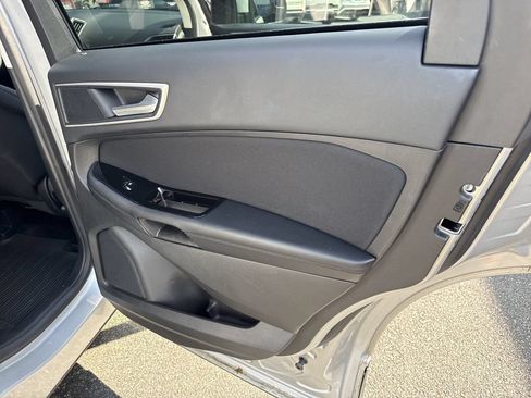 Used 2017 Ford Edge SEL AWD/4WD image 29