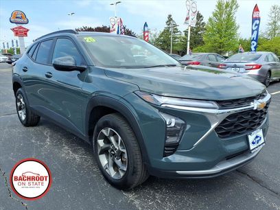 Used 2025 Chevrolet Trax LT