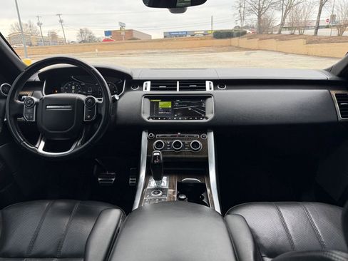 Used 2017 Land Rover Range Rover Sport image 30