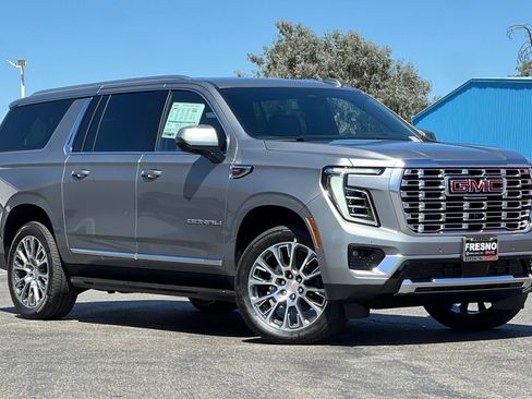 New 2026 GMC Yukon XL Denali AWD/4WD image 2
