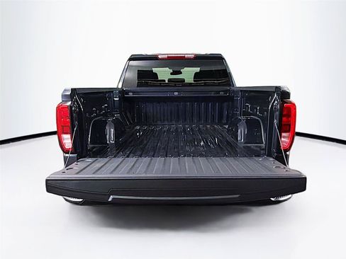 Used 2025 GMC Sierra 1500 Elevation AWD/4WD image 14