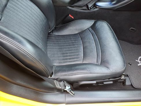 Used 2002 Chevrolet Corvette Convertible w/ Preferred Equipment Group2 RWD image 18