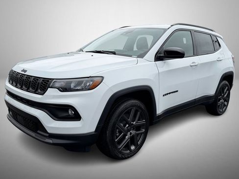 New 2026 Jeep Compass Latitude image 2