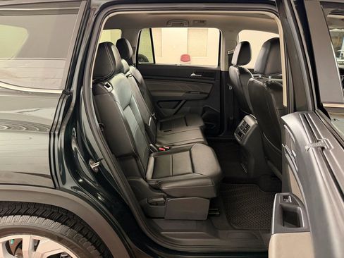 Used 2021 Volkswagen Atlas SE w/ Panoramic Sunroof Package AWD/4WD image 39