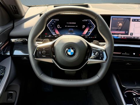 Certified 2026 BMW 530i xDrive AWD/4WD image 16