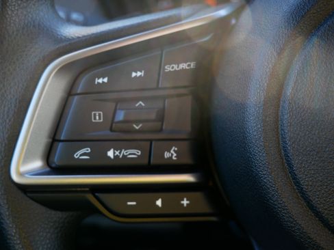 Used 2025 Subaru Outback image 30