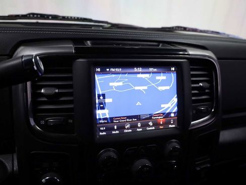 Used 2018 RAM 2500 Big Horn w/ Sport Appearance Group image 27