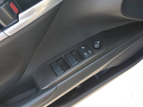Certified 2024 Toyota Camry SE FWD image 20
