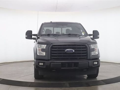 Used 2017 Ford F150 XLT w/ Equipment Group 302A Luxury AWD/4WD image 12