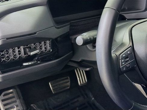 Used 2025 Honda Accord Sport image 10