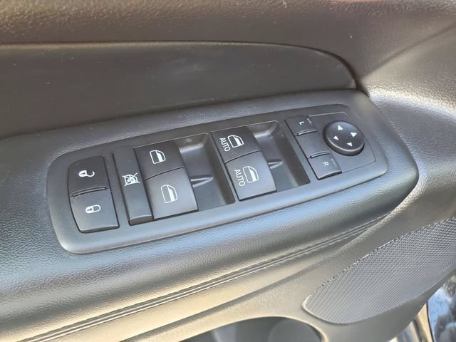 Used 2021 Jeep Grand Cherokee Limited AWD/4WD image 11