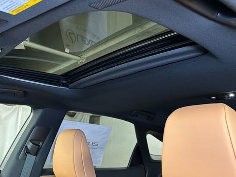 New 2026 Lexus RX 450h AWD image 6