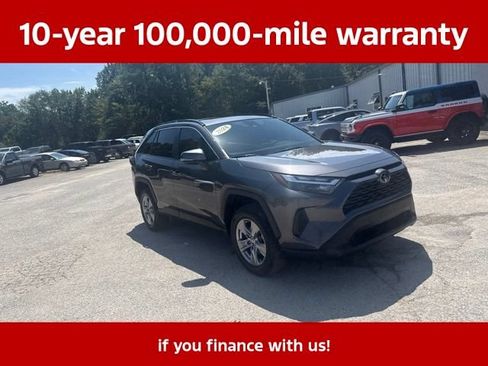 Used 2024 Toyota RAV4 XLE w/ Convenience Package FWD image 11