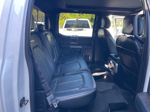 Used 2016 Ford F150 Platinum w/ Equipment Group 701A Luxury AWD/4WD image 34