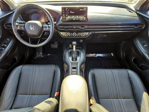 Used 2024 Honda HR-V EX-L image 11