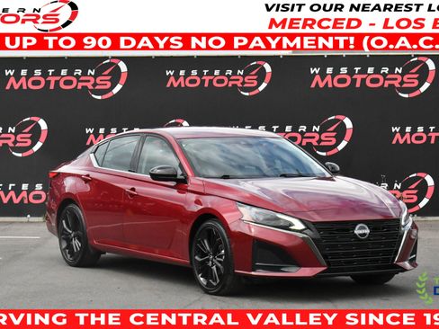 Used 2023 Nissan Altima 2.5 SR image 1