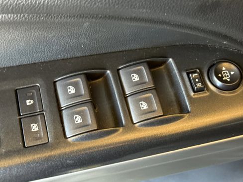 Used 2019 Chevrolet Colorado LT w/ LT Convenience Package RWD image 13