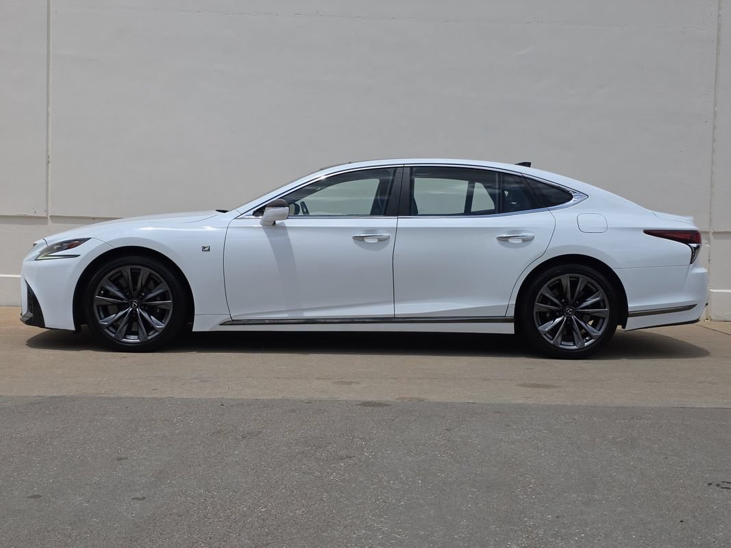 Used 2018 Lexus LS 500 F Sport w/ Accessory Package (Z1) RWD image 2