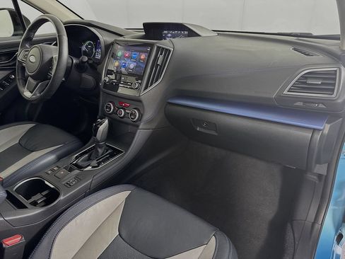 Used 2019 Subaru Crosstrek Hybrid w/ Moonroof Package w/Navigation AWD/4WD image 35