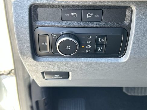 Used 2024 Ford F250 XLT AWD/4WD image 18