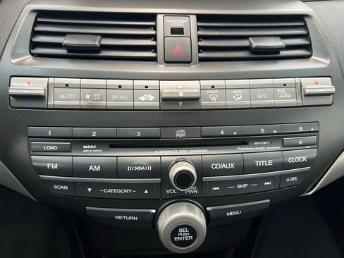 Used 2010 Honda Accord EX-L image 19