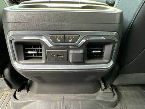 Used 2019 GMC Sierra 1500 AT4 w/ Off Road Performance Package AWD/4WD image 37