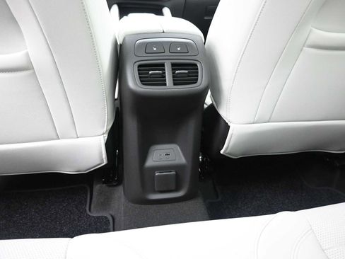 New 2026 Buick Envision Avenir image 24