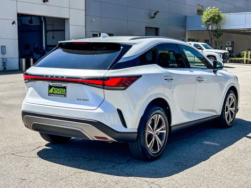 Used 2023 Lexus RX 350 FWD w/ Cold Area Package image 6