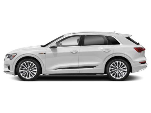 Used 2019 Audi e-tron Prestige w/ Prestige Package AWD/4WD image 3