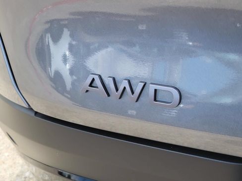 New 2026 Nissan Murano SV AWD/4WD image 10