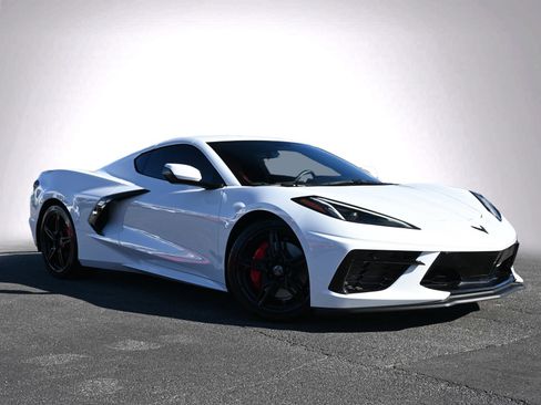 Used 2023 Chevrolet Corvette 1LT w/ Z51 Performance Package image 2