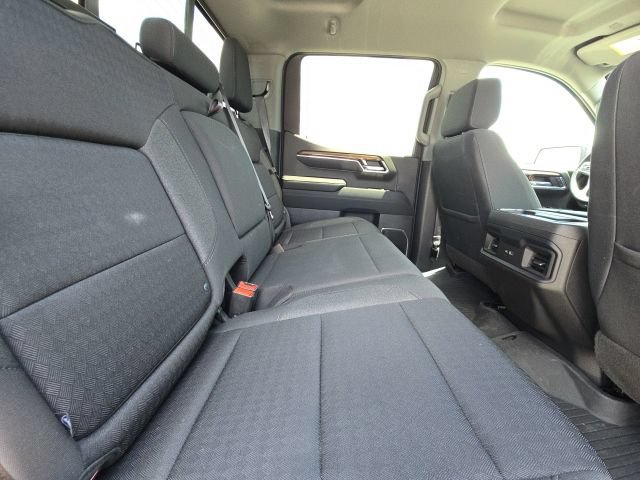 Used 2023 Chevrolet Silverado 1500 RST AWD/4WD image 14