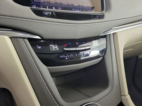 Used 2024 Cadillac XT5 Premium Luxury w/ LPO, Floor Liner Package AWD/4WD image 28