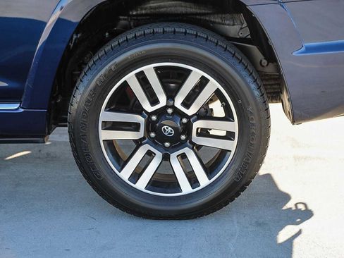 Used 2019 Toyota 4Runner Limited image 11