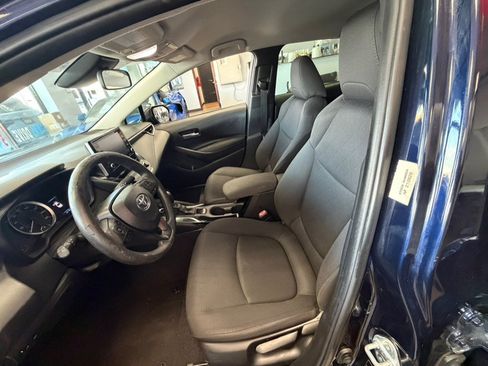 Used 2021 Toyota Corolla LE FWD image 13