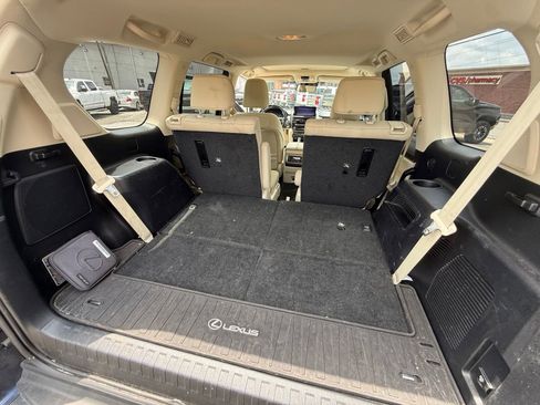 Used 2022 Lexus GX 460 Premium AWD/4WD image 24