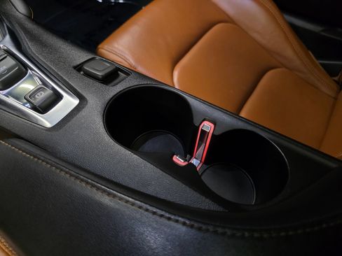 Used 2021 Chevrolet Camaro SS RWD image 28