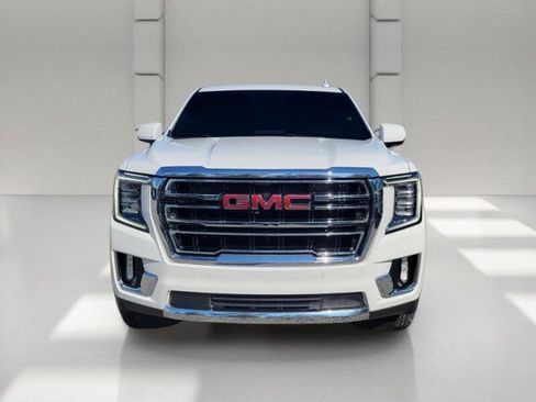 Used 2023 GMC Yukon SLT RWD image 2