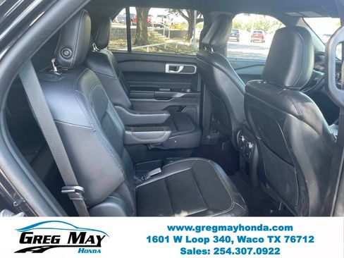 Used 2020 Ford Explorer XLT w/ Equipment Group 202A RWD image 31