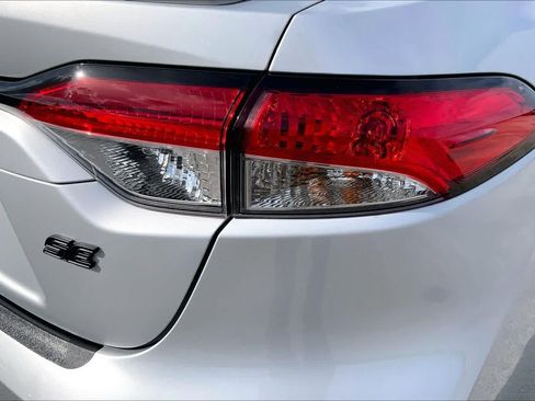 Used 2026 Toyota Corolla SE FWD image 30