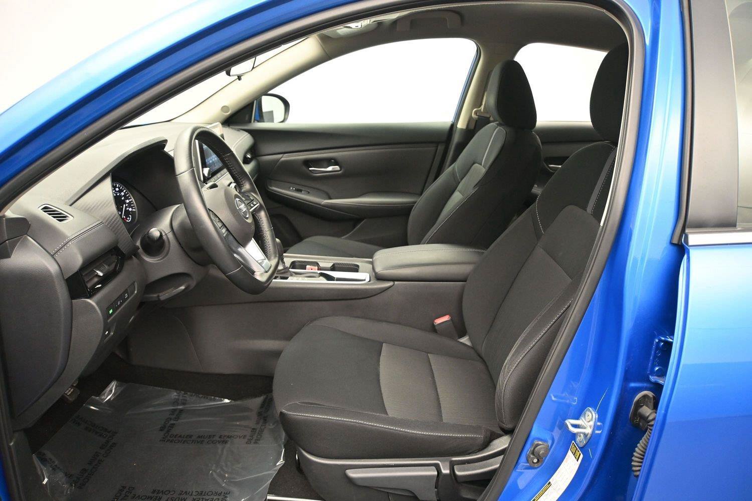 Used 2023 Nissan Sentra SV w/ All-Weather Package FWD image 5