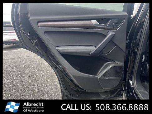 Used 2025 Audi Q5 2.0T Premium Plus w/ Premium Plus Package image 14