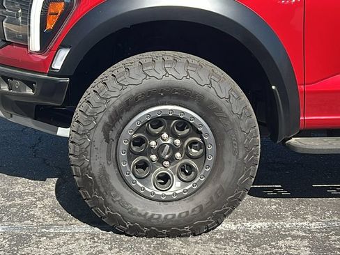 New 2025 Ford F150 Raptor AWD/4WD image 8