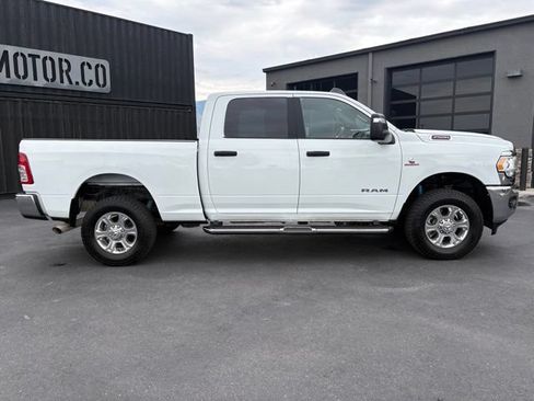 Used 2024 RAM 2500 Big Horn w/ Off Road Package AWD/4WD image 3
