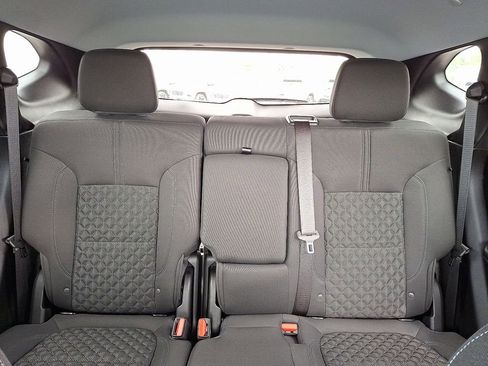 Used 2022 Chevrolet Blazer LT image 20