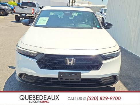 Used 2025 Honda Accord Sport image 2