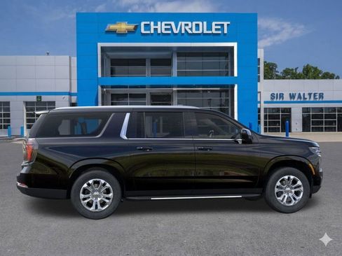 New 2026 Chevrolet Suburban LS w/ LPO, Dark Essentials Package image 6