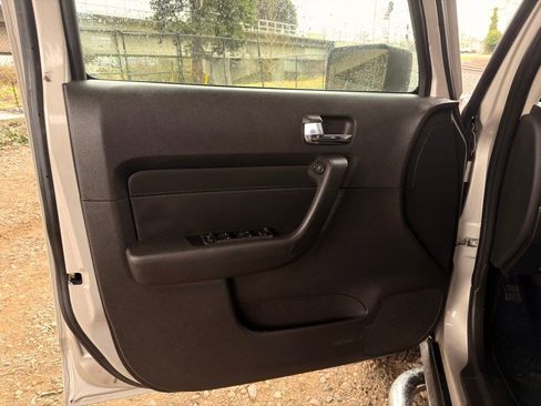 Used 2007 HUMMER H3 image 22
